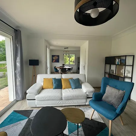 Maison Contemporaine Renovee Avec Etang Prive Et Terrasse, Proche - 3 Chambres, Wifi Inclus Landhaus Nieul-le-Dolent