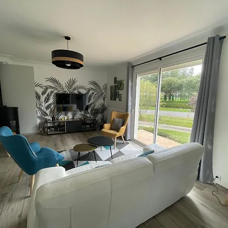 Maison Contemporaine Rénovée Avec étang Privé Et Terrasse, Proche - 3 Chambres, Wifi Inclus - Fr-1-426-517 Hébergement de vacances