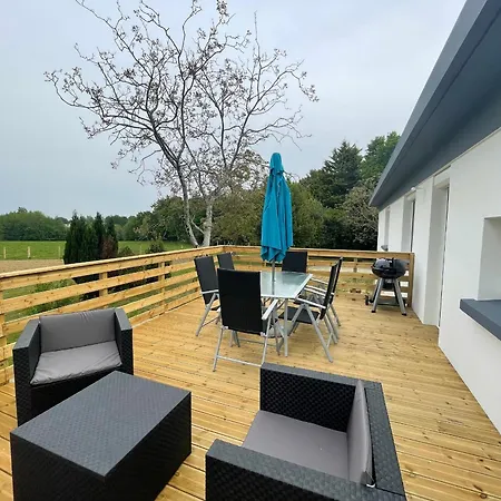 Maison Contemporaine Rénovée Avec étang Privé Et Terrasse, Proche - 3 Chambres, Wifi Inclus - Fr-1-426-517 Hébergement de vacances *