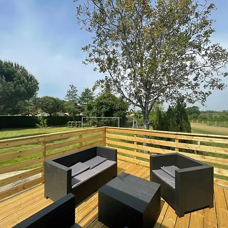Maison Contemporaine Renovee Avec Etang Prive Et Terrasse, Proche - 3 Chambres, Wifi Inclus * Nieul-le-Dolent