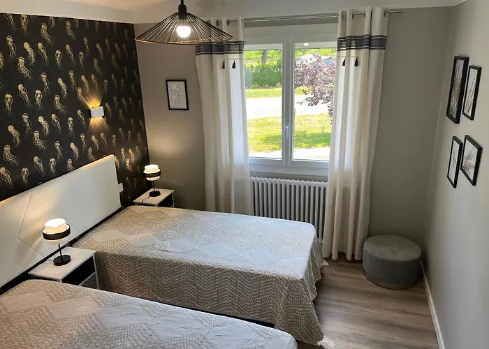 Maison Contemporaine Renovee Avec Etang Prive Et Terrasse, Proche - 3 Chambres, Wifi Inclus - Fr-1-426-517 * Nieul-le-Dolent