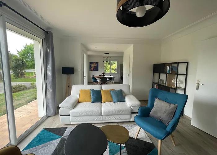 Maison Contemporaine Renovee Avec Etang Prive Et Terrasse, Proche - 3 Chambres, Wifi Inclus - Fr-1-426-517 Holiday home Nieul-le-Dolent